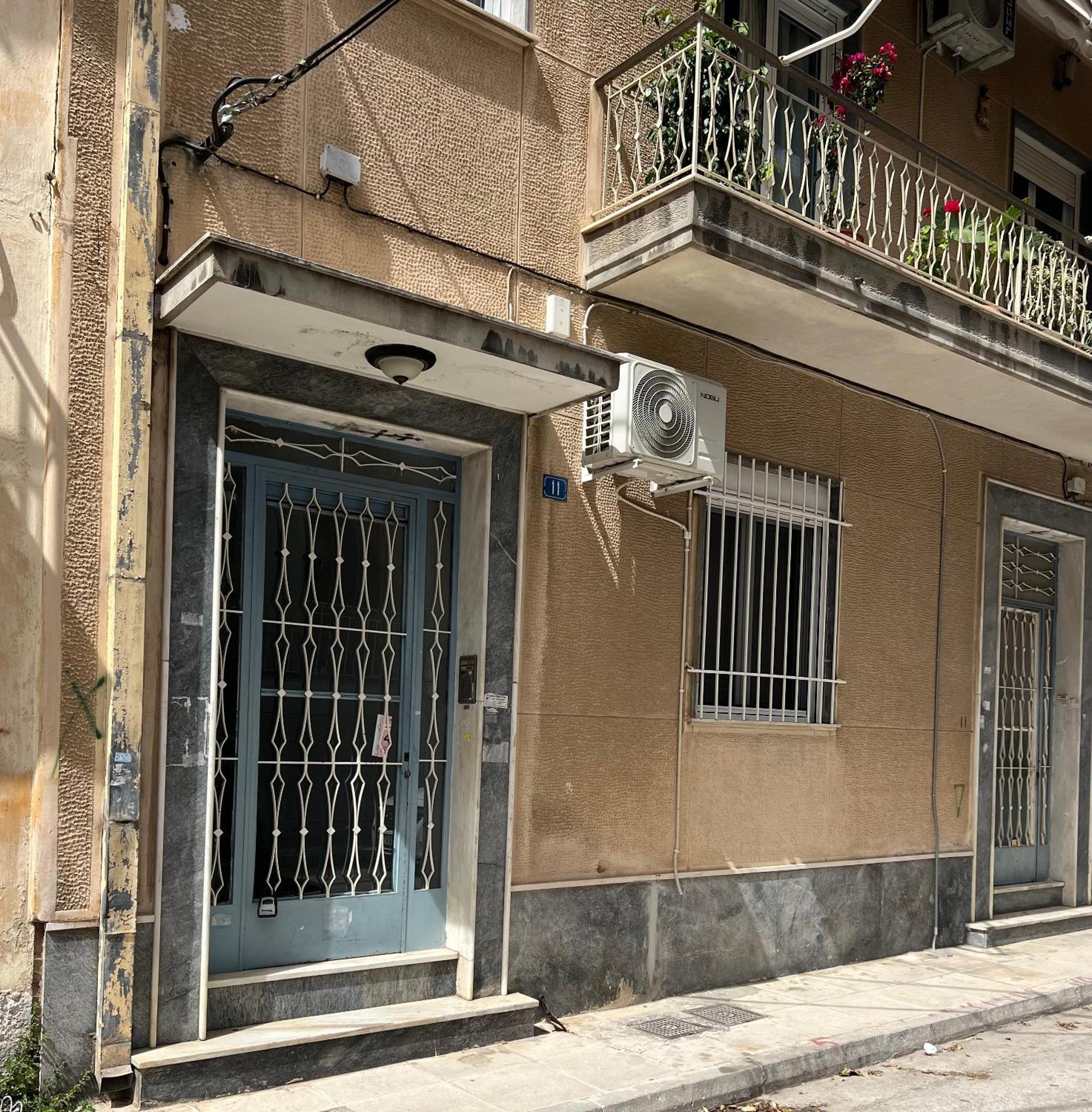 Ζεστή Φωλίτσα Στο Κέντρο. Apartman Athén Kültér fotó